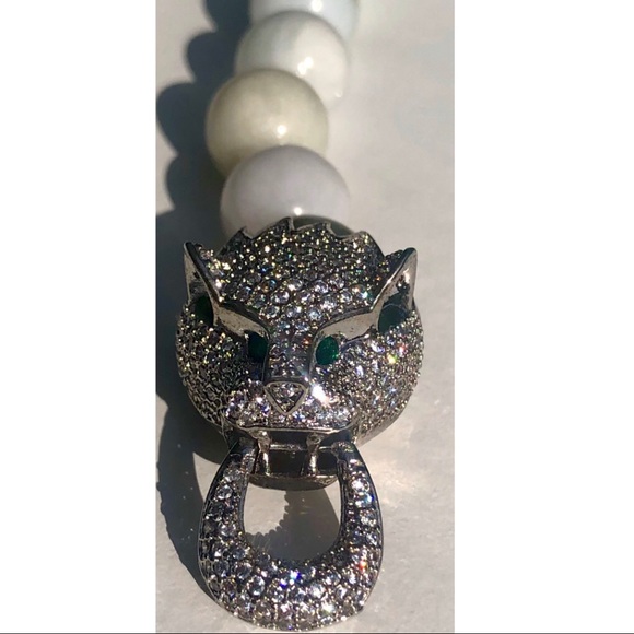 BURMESE JADE•CRYSTAL JAGUAR BEADED BRACELET - Picture 4 of 4